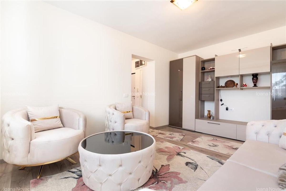 Apartament cu 2 camere semidecomandat în Central - 3