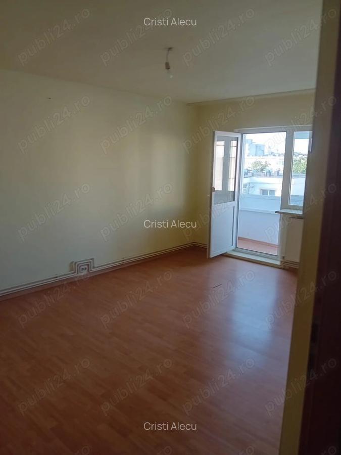 Pitesti, apartament 3 camere, decomandat - 9