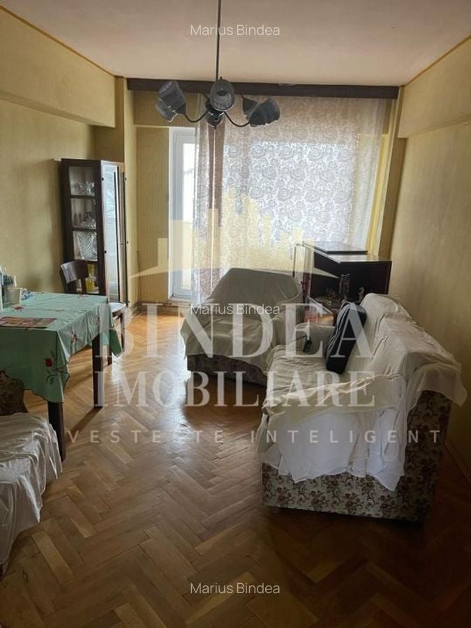 Apartament cu 3 camere decomandat în Aradului - 4