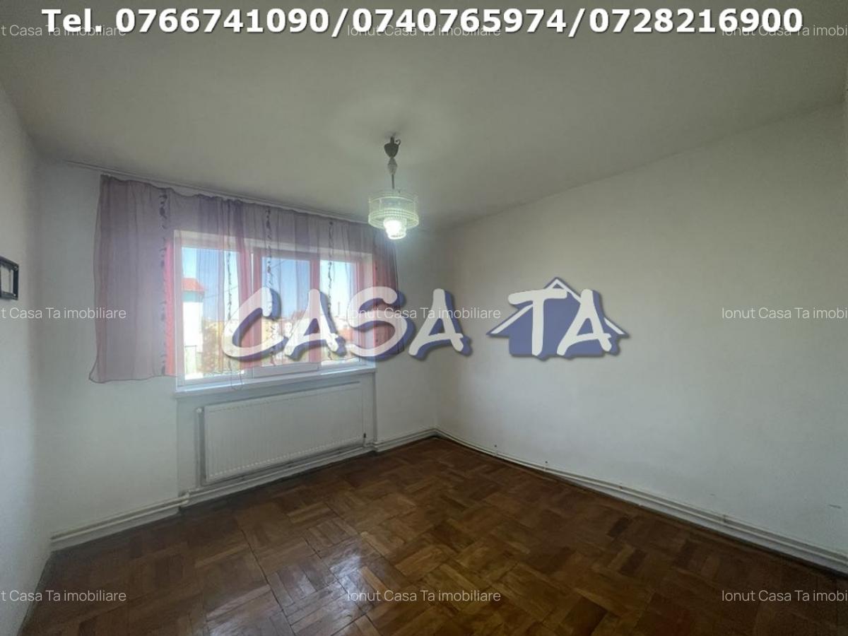 Apartament 3 Camere, Etaj 4, Strada Aleea Teilor - Zona 9 Mai - 6