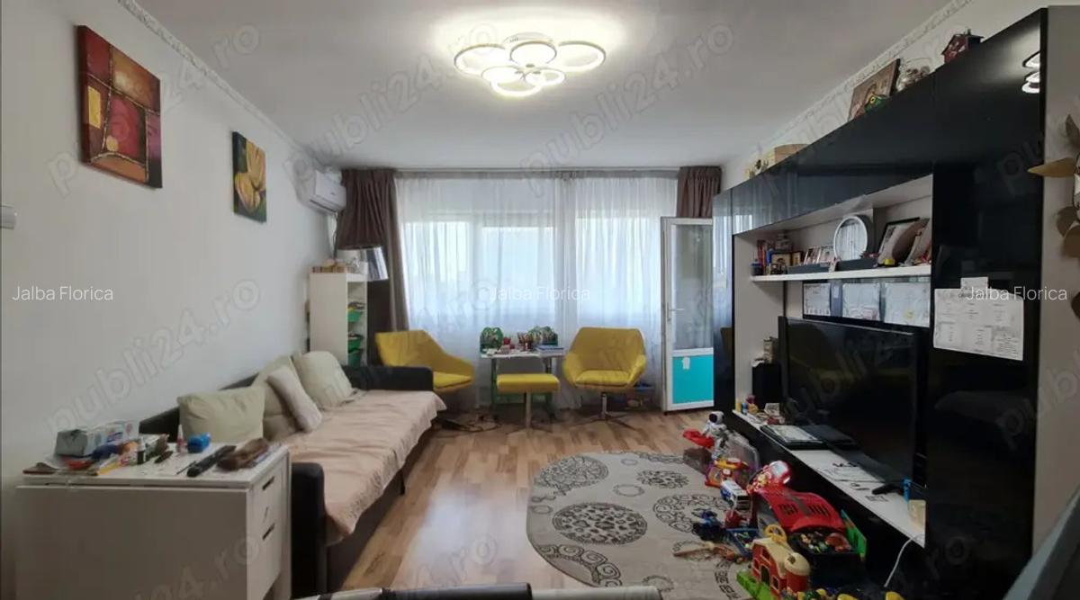 Vanzare | Apartament 2 camere | Plaza Mall - 1