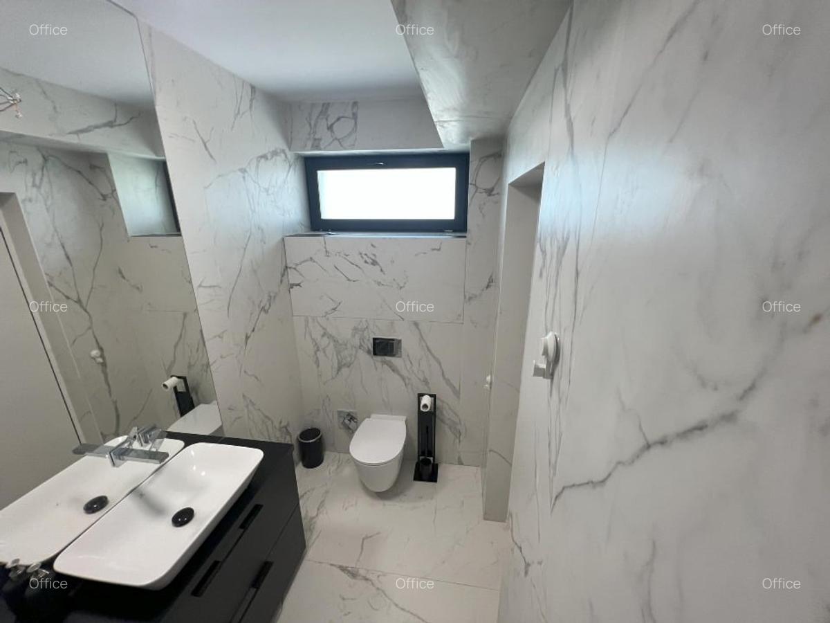 Vila modernă de închiriat în Otopeni / spațiu birouri / locuință - 3