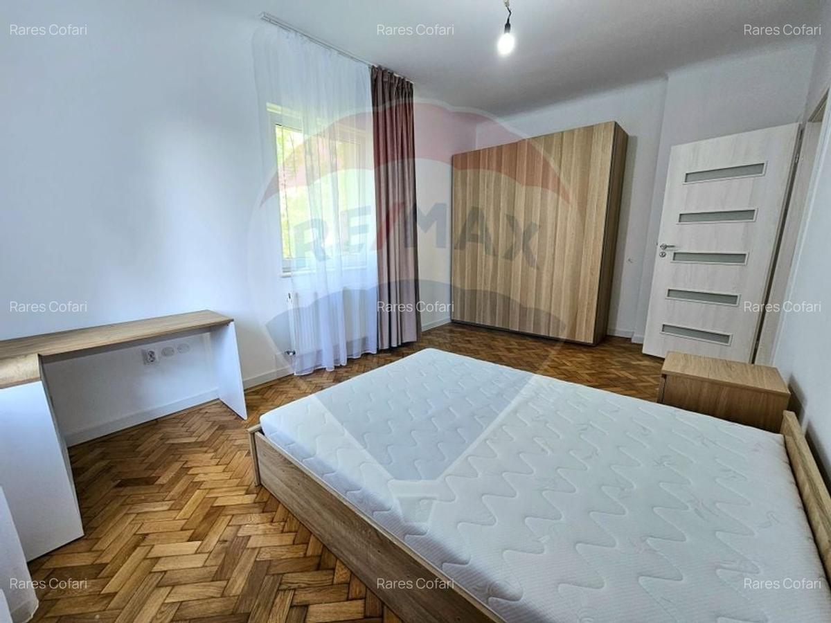 Apartament cu 3 camere si curte de inchiriat in zona UMF - 3