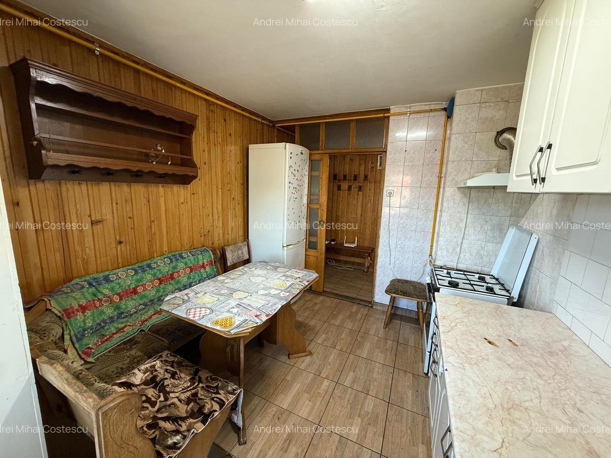 Apartament 3 camere, decomandat, situat in Floresti, zona Lidl - 10