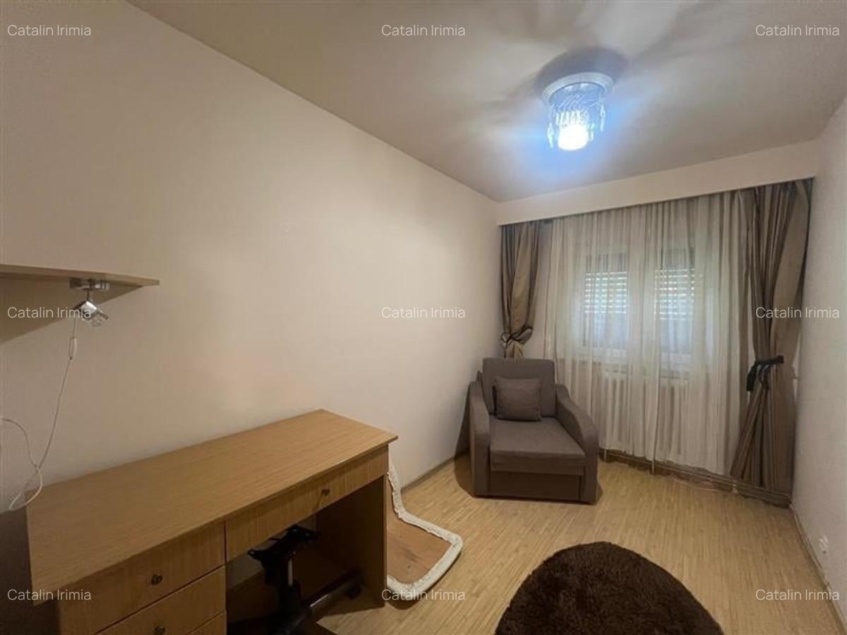 Apartament cu 3 camere decomandate si loc de parcare - 6