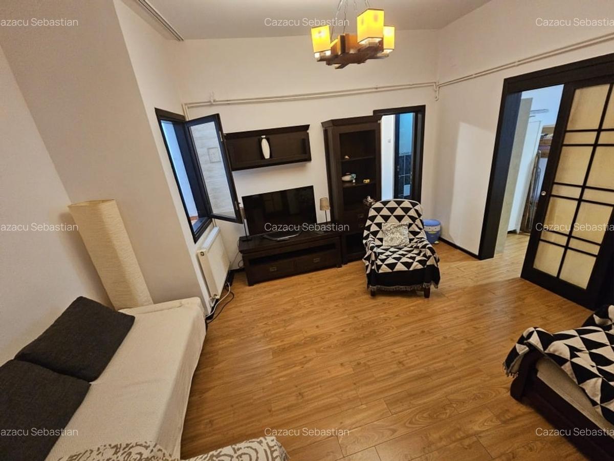 Vand apartament 3 camere 74mp in vila, mobilat utilat Piata Alba Iulia - 9