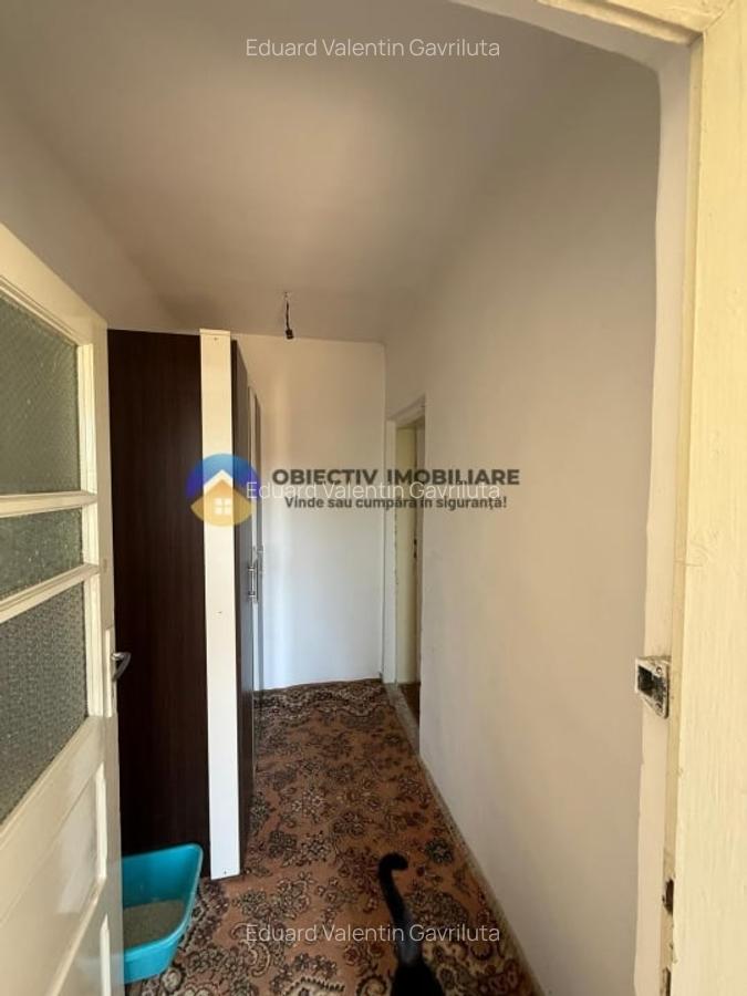 Casa + Teren de Vanzare cu Vedere la Munte - 12