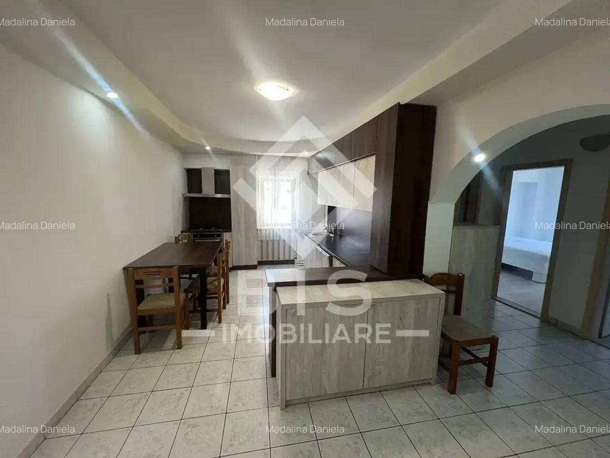Apartament 3 camere - Constantin Roman Vivu - 1