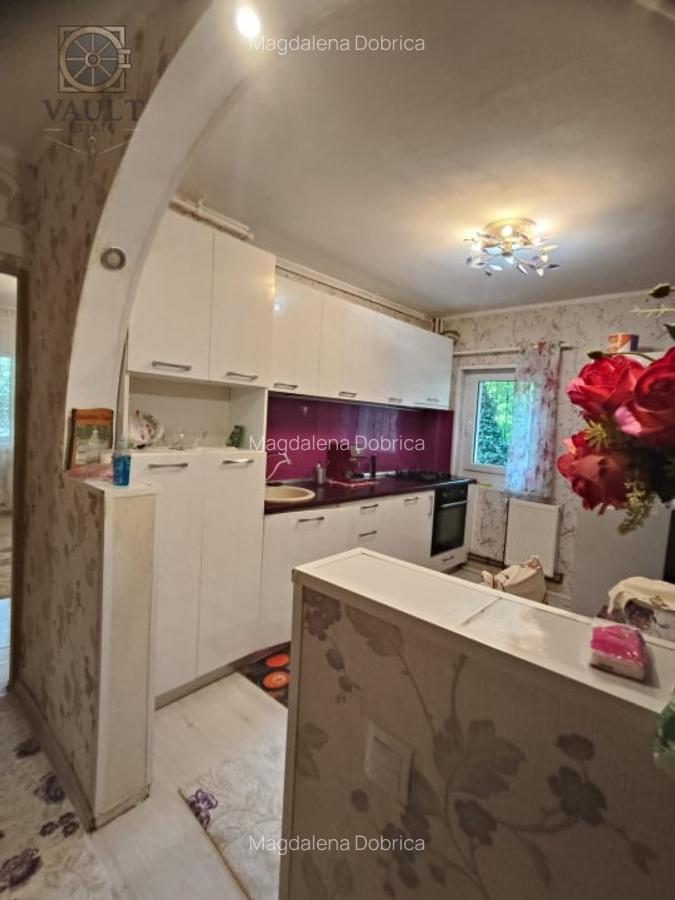 APARTAMENT 3 CAMERE DECOMANDAT  FIZICIENILOR -SURAIA - 1