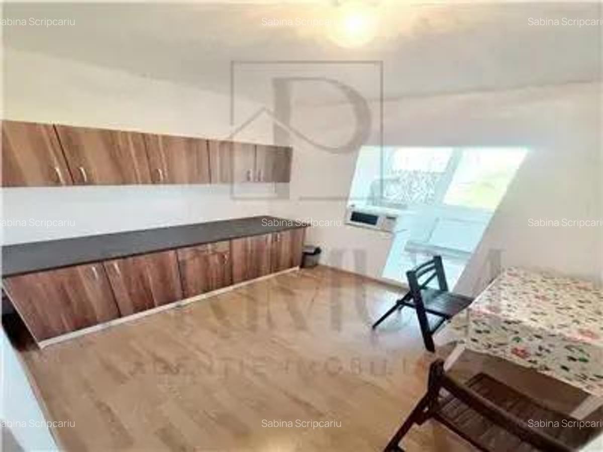GIROCULUI - 3 Camere - ETAJ 3 - Centrala proprie - Boxa si Garaj - 4
