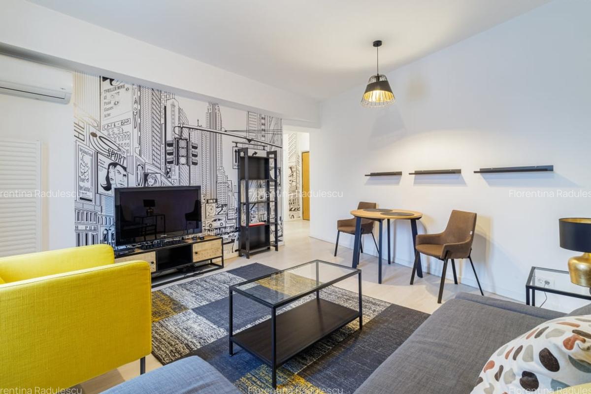 Apartament renovat complet, cu vedere spre ASE | Pta. Romana - 2