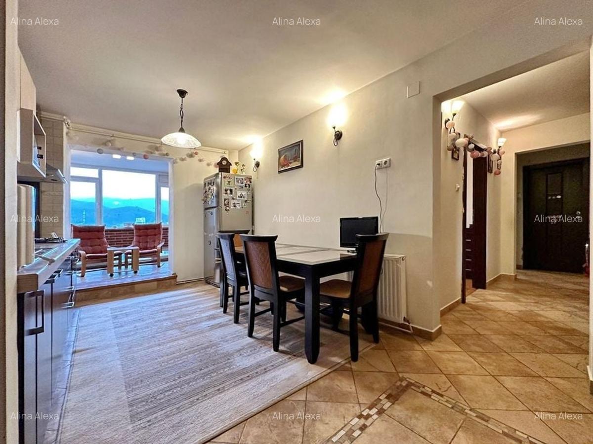 Apartament cu 3 camere decomandat în Astra - 2