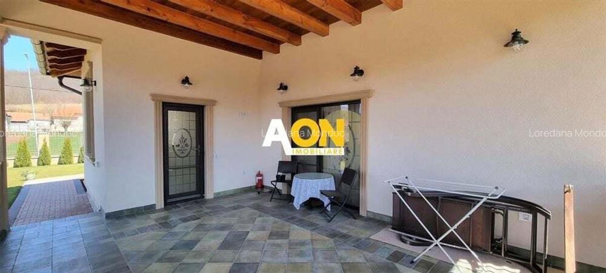 Casa 4 camere finisaje de lux 950 mp teren Com. Ciugud - 16
