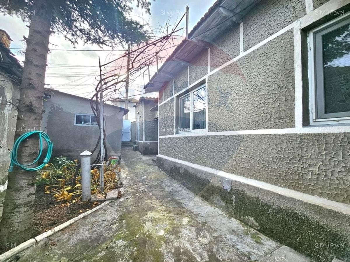 Casa de vanzare in Medgidia in zona centrala - 2