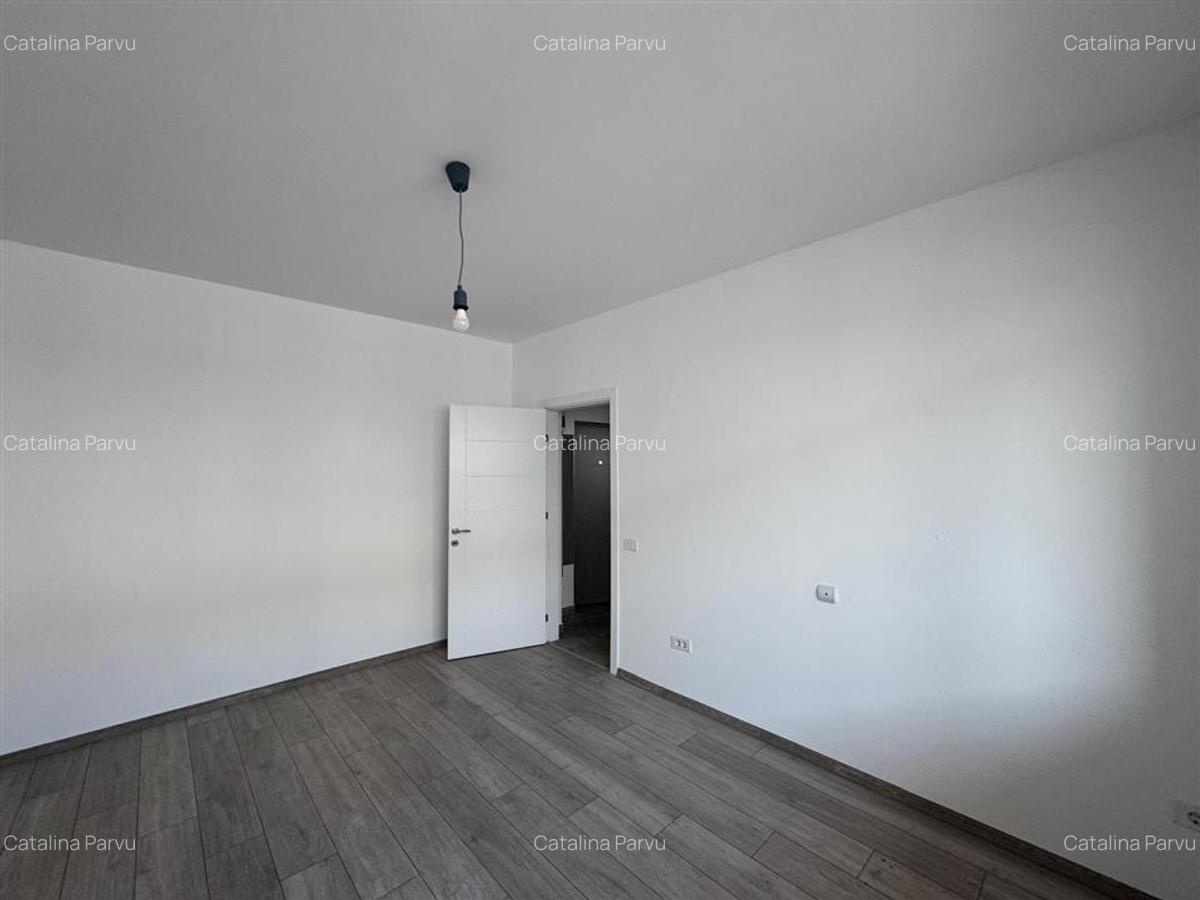 Apartament cu 2 camere decomandat în Titan - 2