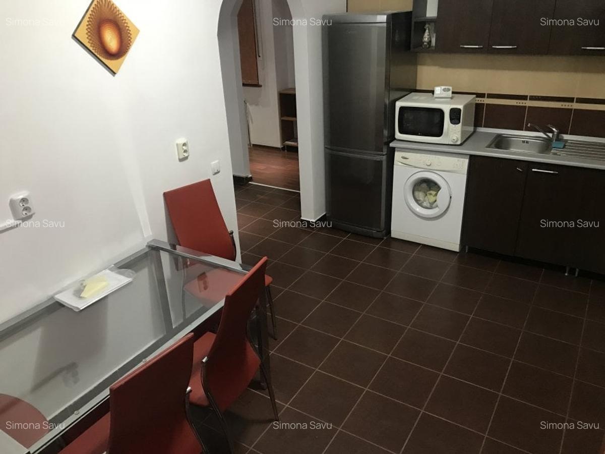 Apartament 4 camere cu priveliste deosebita zona Colinei - 7