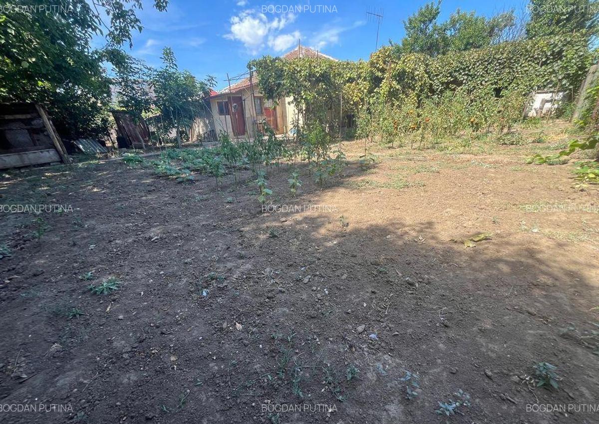 Casa km 5 cu teren mare - 7