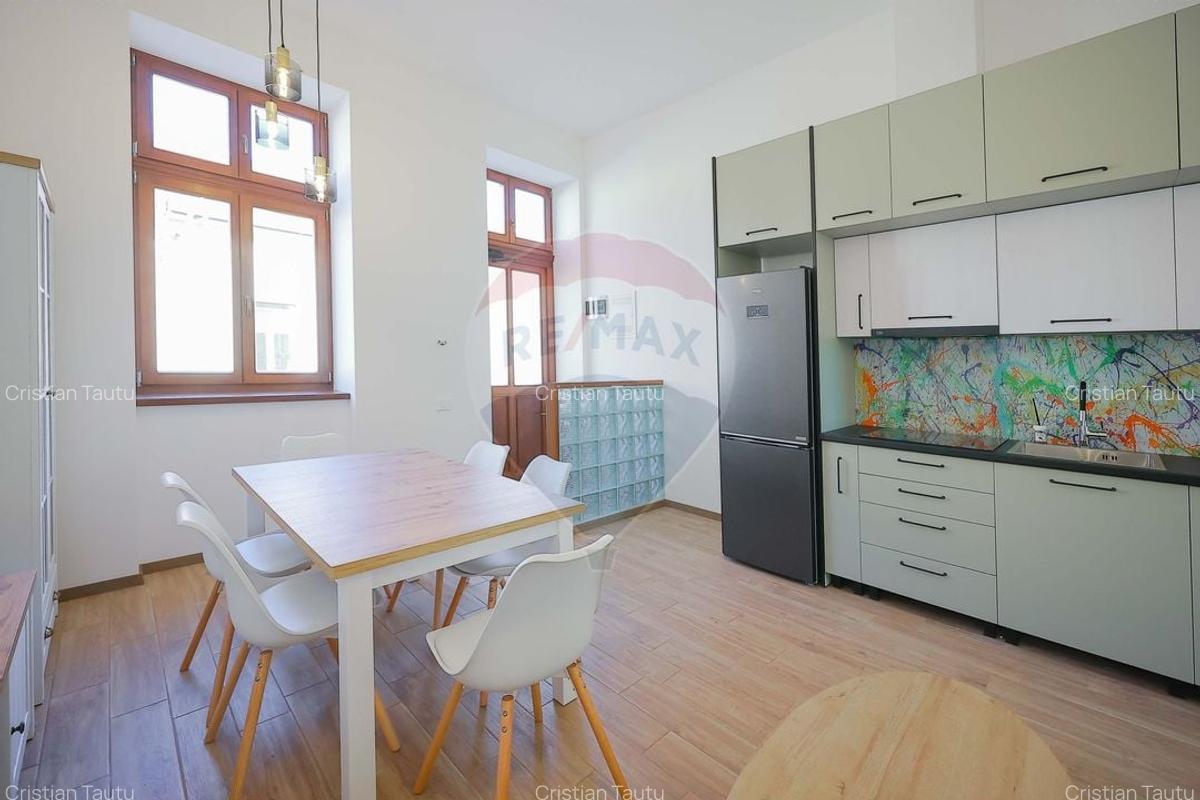 De vanzare 2 apartamente complet renovate Ultracentral - 6