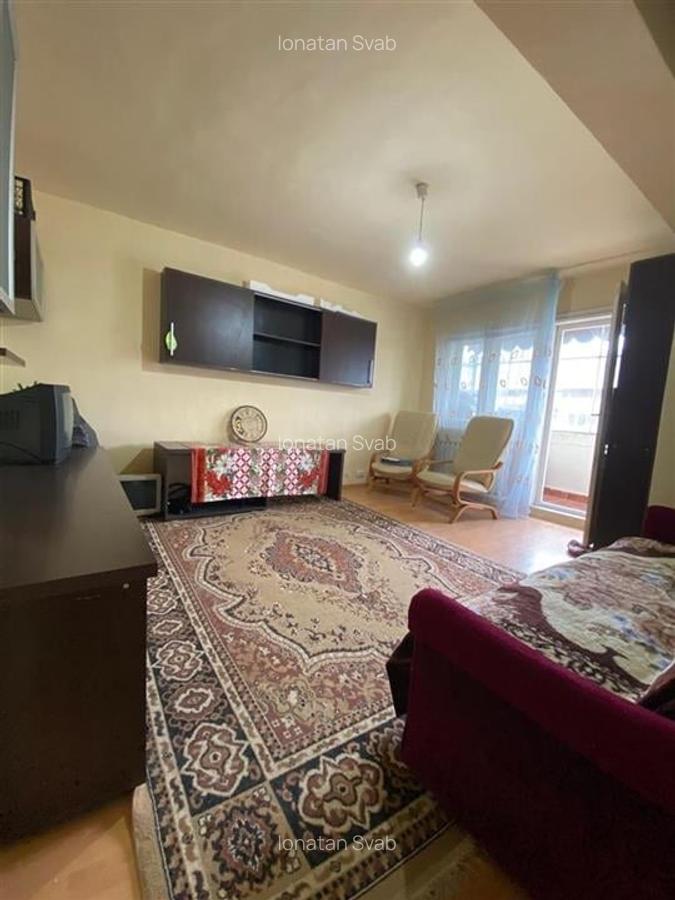 Apartament cu 2 camere decomandat în Central - 3