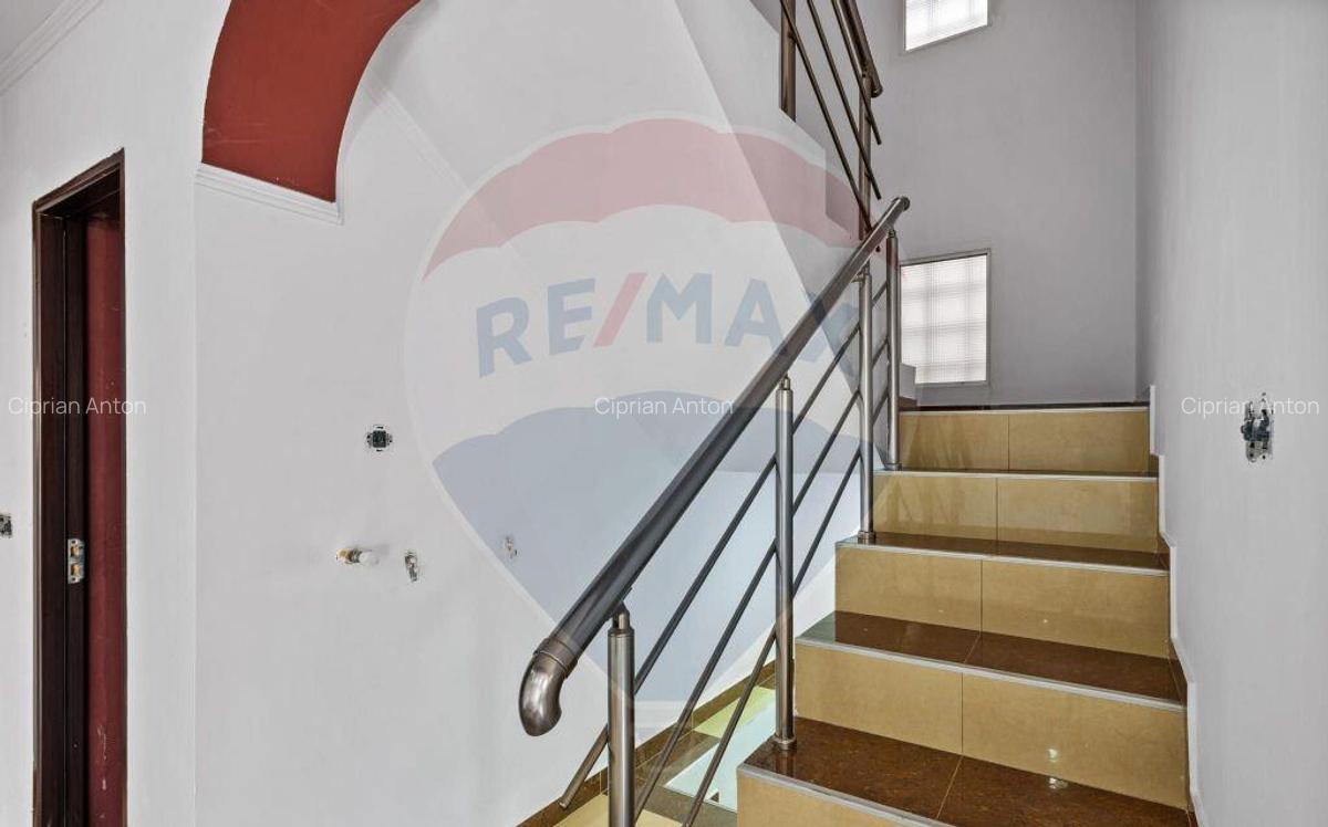 Casa/Vila de vanzare 5 camere 160 mp | Voluntari Central | - 11