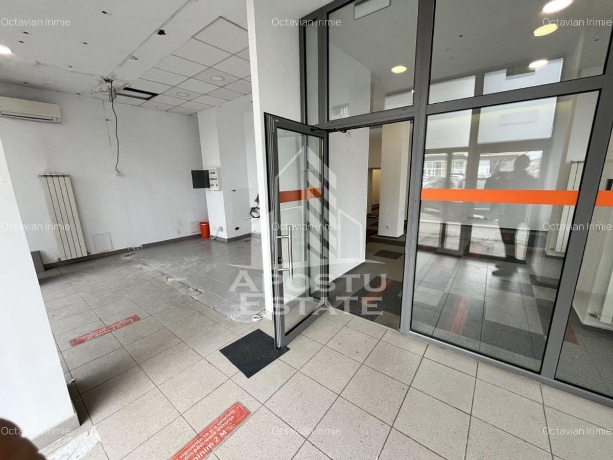 Spatiu 127 mp situat pe Bl.Dragalina - 2