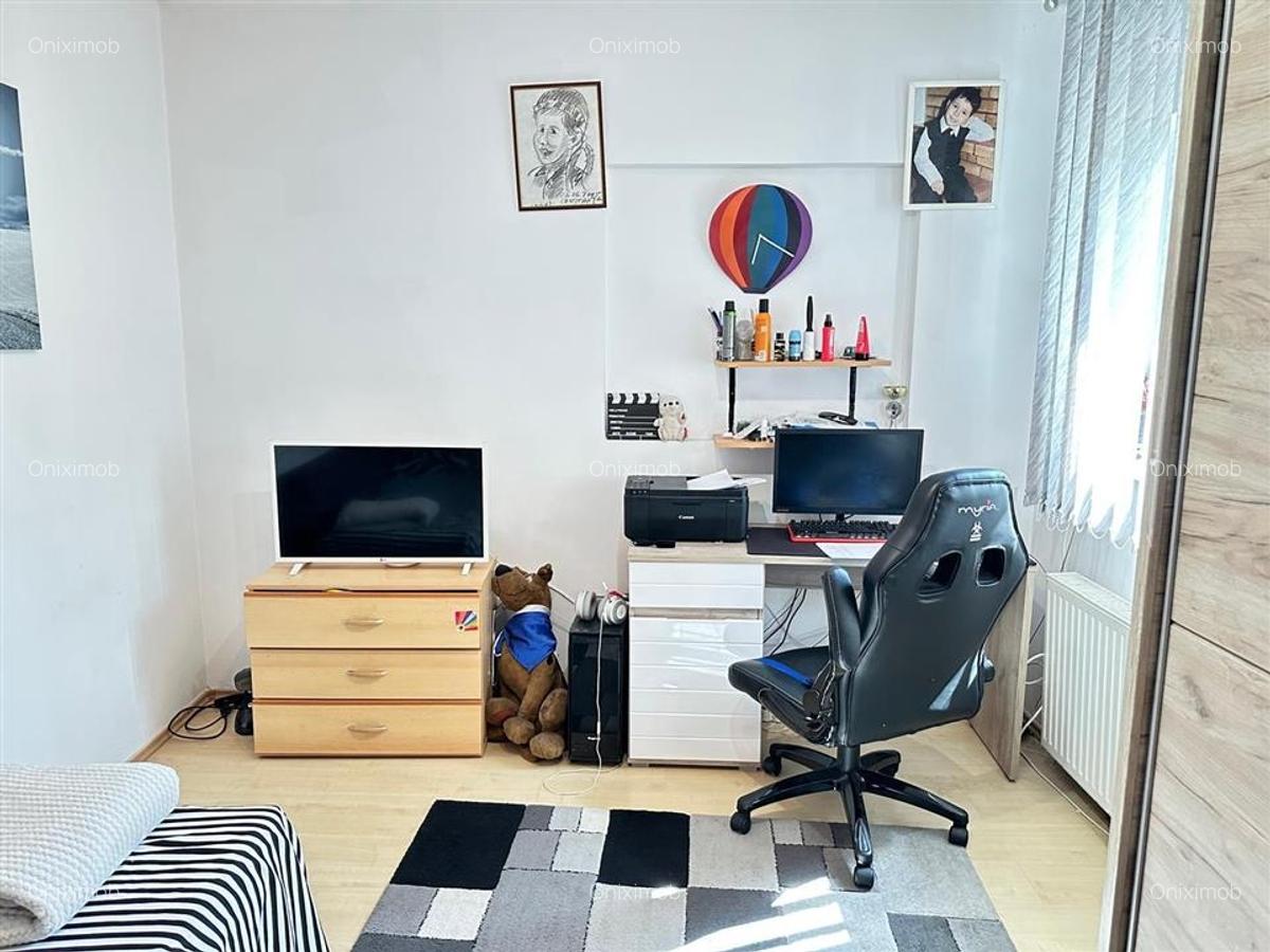 Casa batraneasca, zona  Buna Vestire  Ploiesti, teren 175 mp,renovata in 2004 - 2