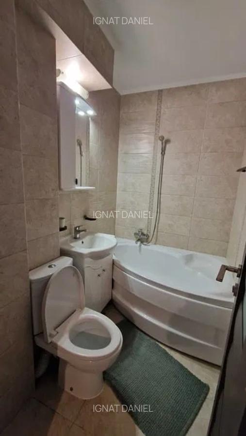 Apartament cu 2 camere decomandate, etajul 2/10, zona Alexandru cel Bun - 4