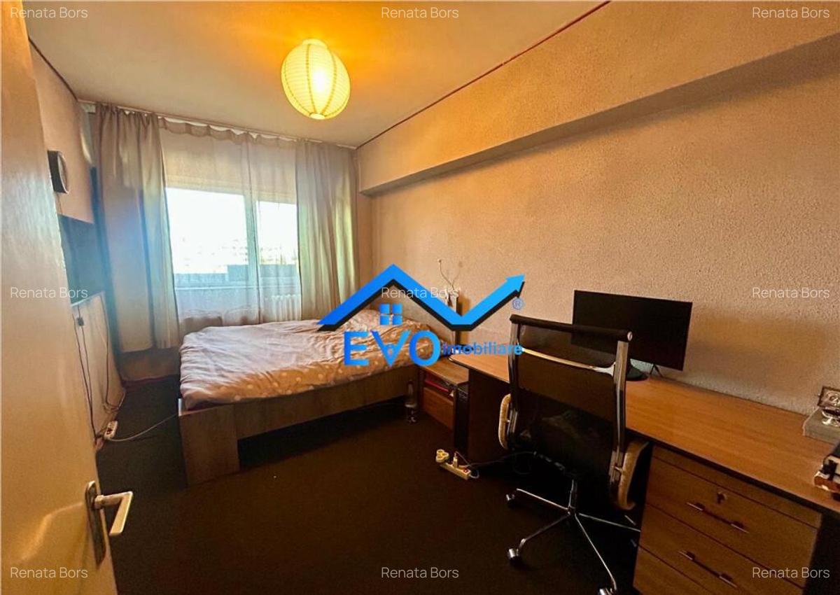 APARTAMENT DE VANZARE CU 3 CAMERE, ETAJ INTERMEDIAR, DECOMA - 1