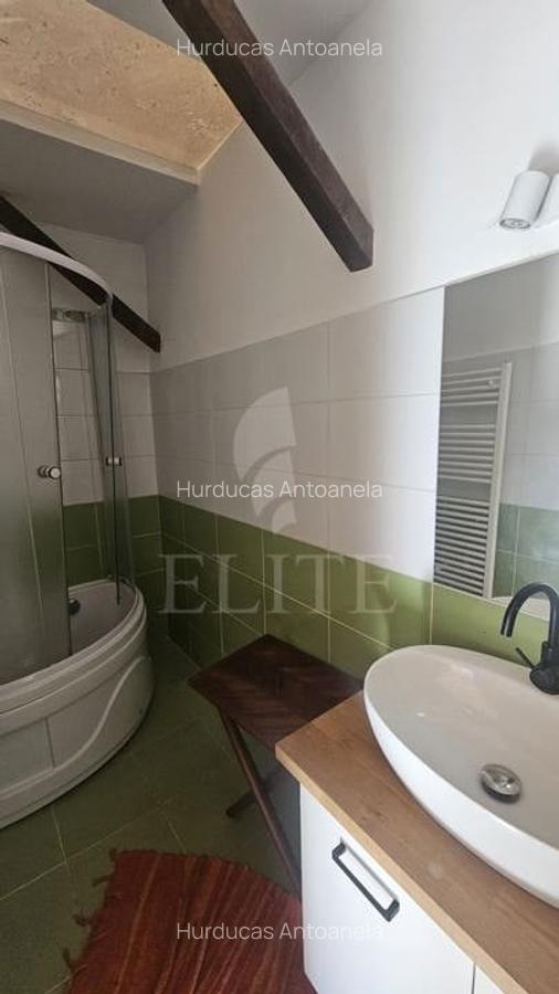 Apartament cu 3 camere semidecomandat în Central - 9