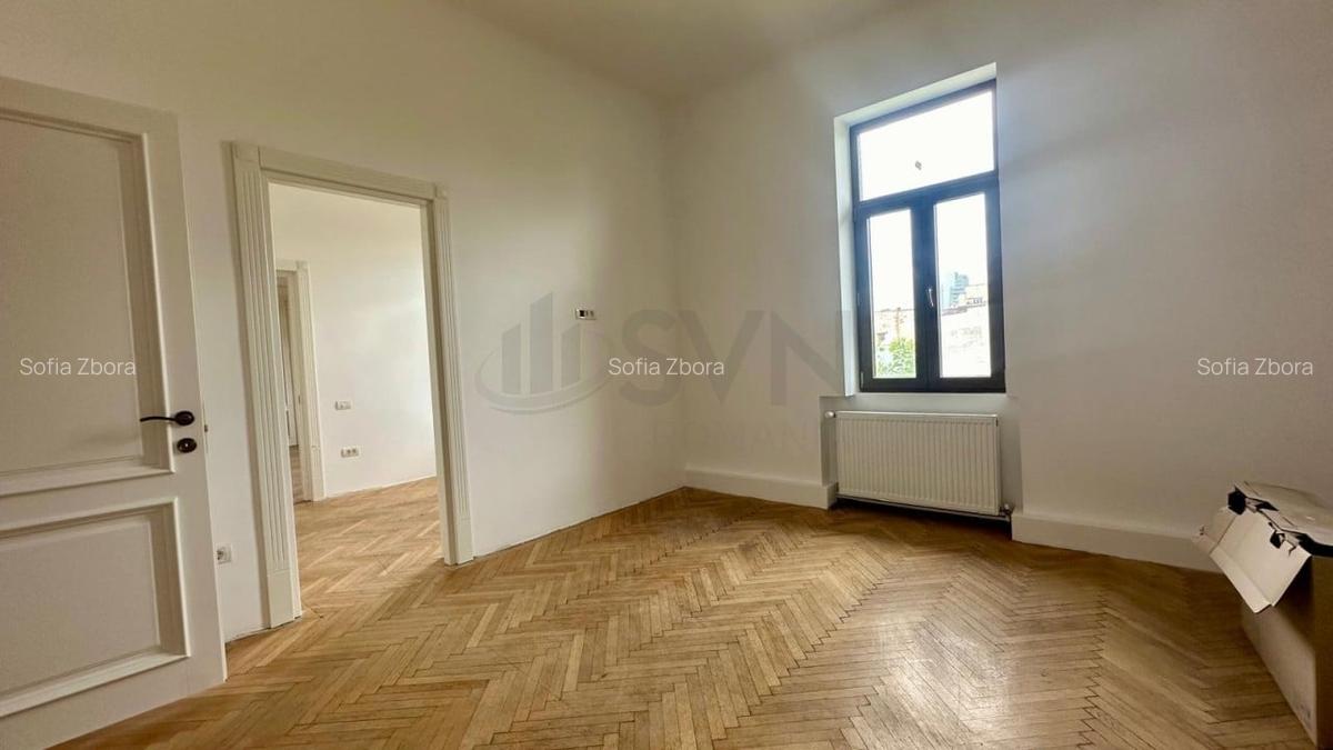 Apartament cu 4 camere decomandat în P-ța Unirii - 8