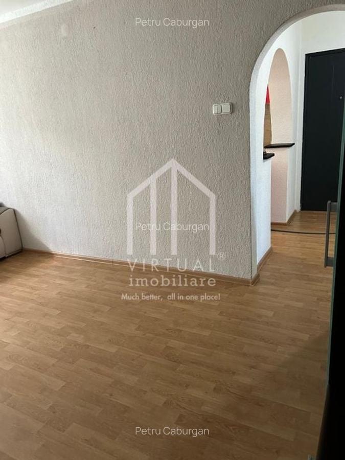 Apartament cu 3 camere, pivnita | zona Vasile Aaron. - 9