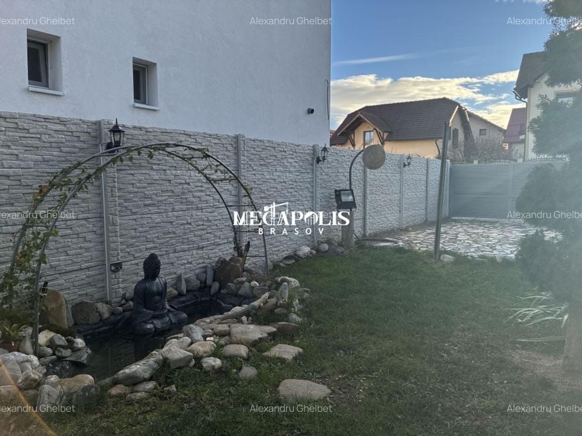 Casă / Ghimbav / 4 camere / Curte privată / Terasă - 37