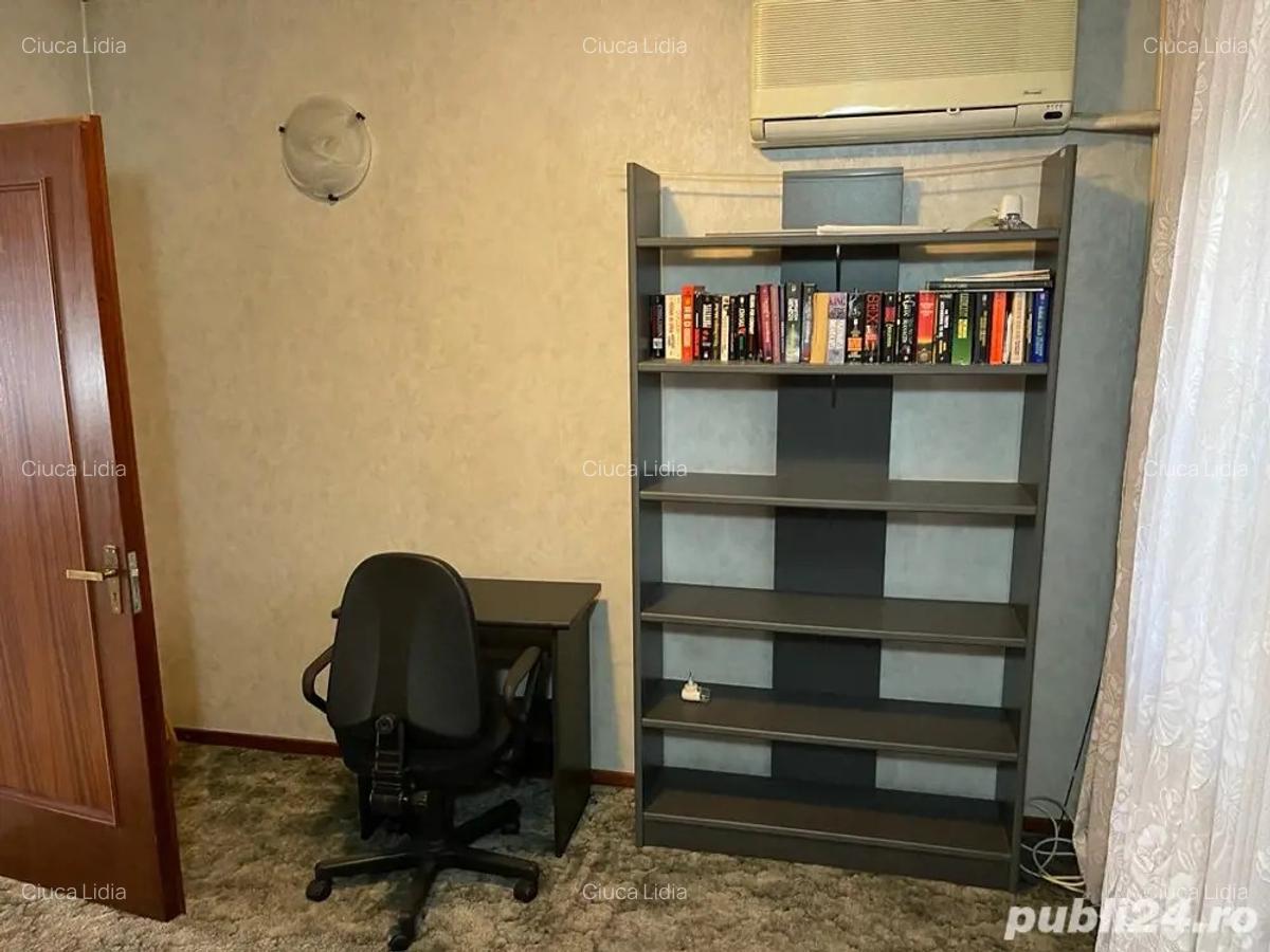 Inchiriez apartament cu 4 camere, in centru, bd Unirii - 9