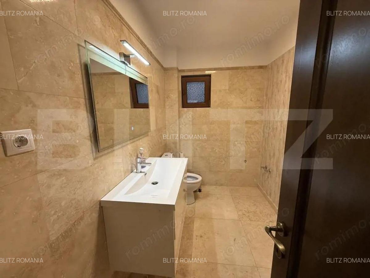 Vila 327 mp, teren 3173 mp, Cobia - 3