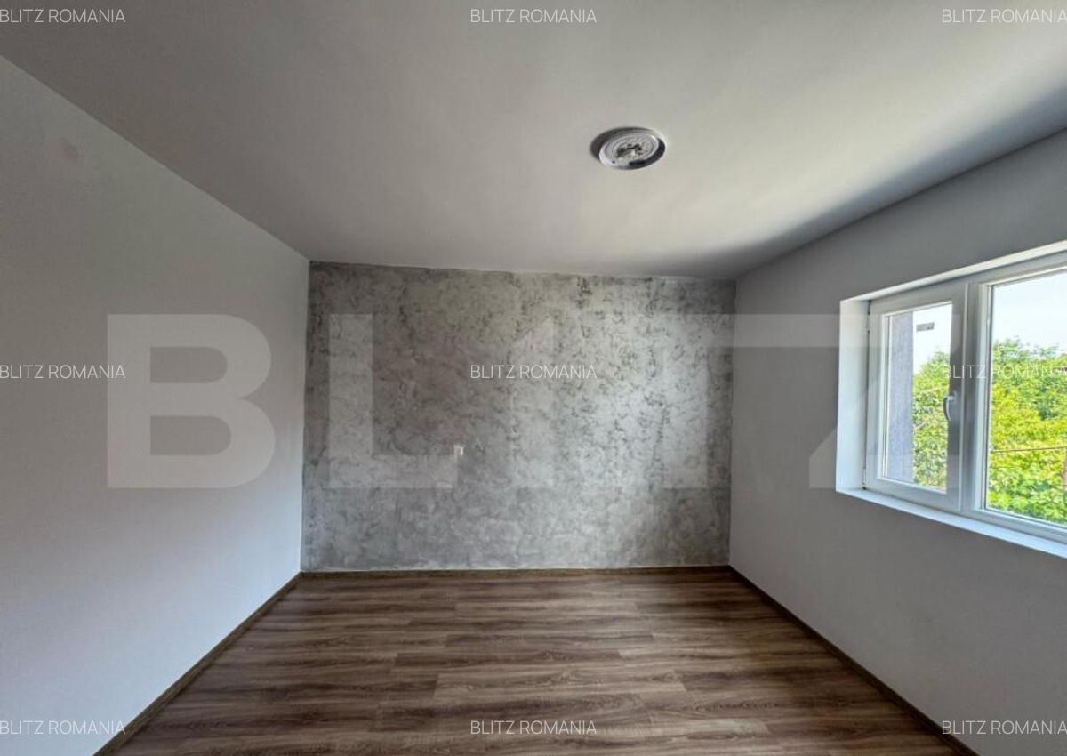 Casa cu 2 camere si cu o superba priveliste spre Castelul Co - 4