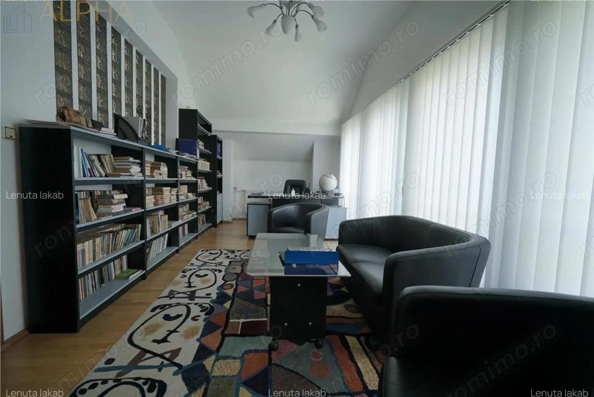 Vila eleganta cu piscina, teren generos si finisaje de calitate - 8