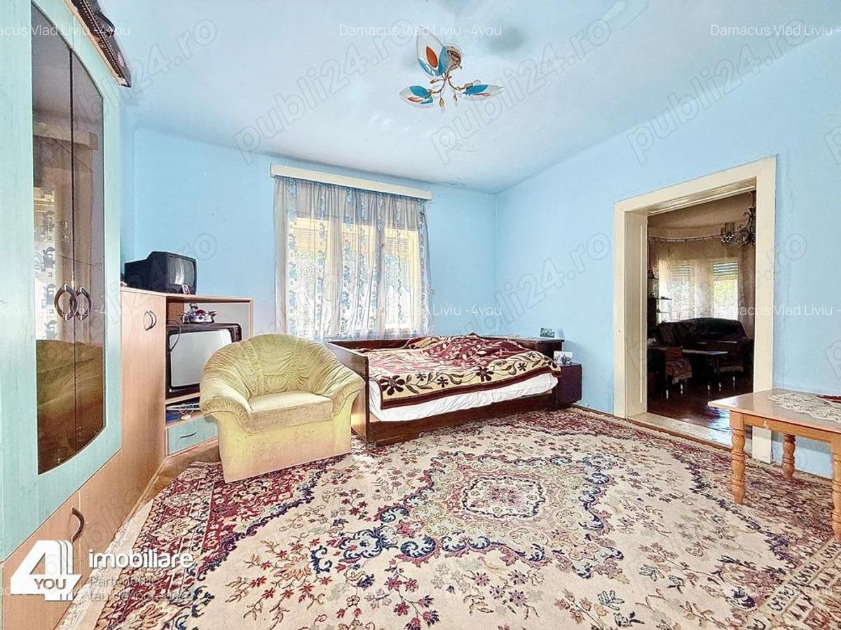 Casa 4 camere in Ineu str.Octavian Goga, teren 1079 mp pe col? - 6