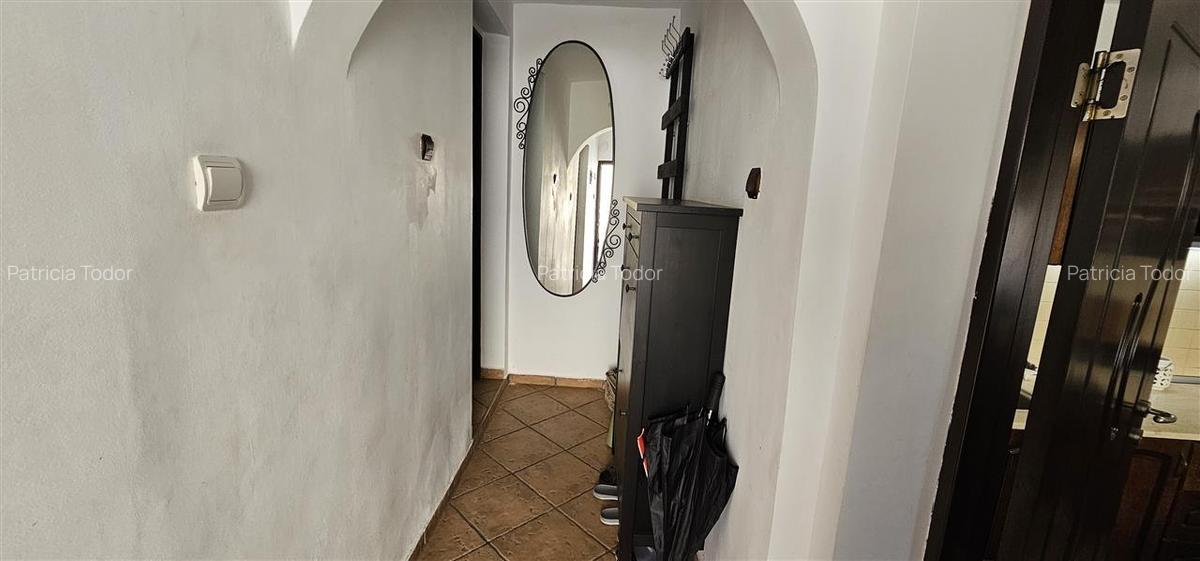 Casa cu curte Schei - 12