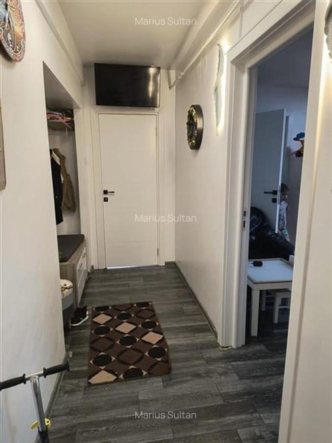 Apartament cu 3 camere circular, mobilat în Calea București - 9