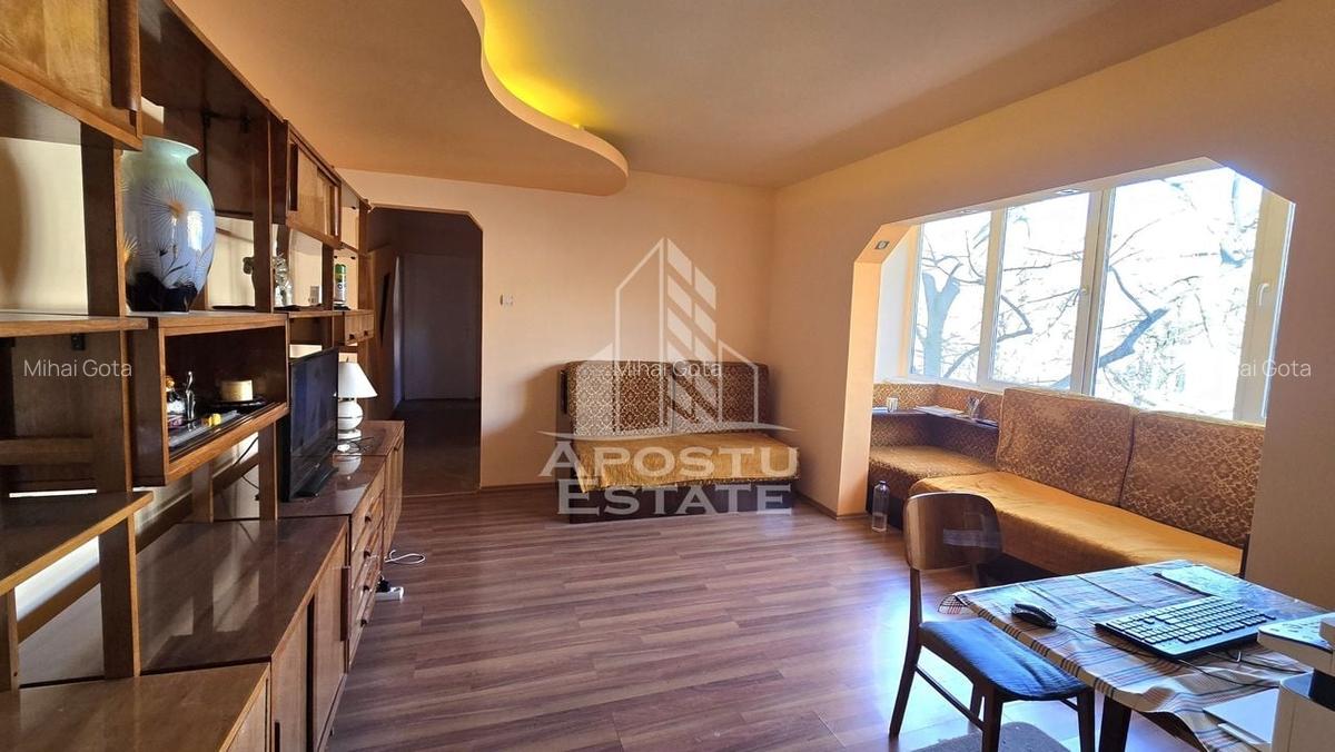 Apartament 3 camere, etaj 3, centrala proprie, zona Circumvalatiunii - 3
