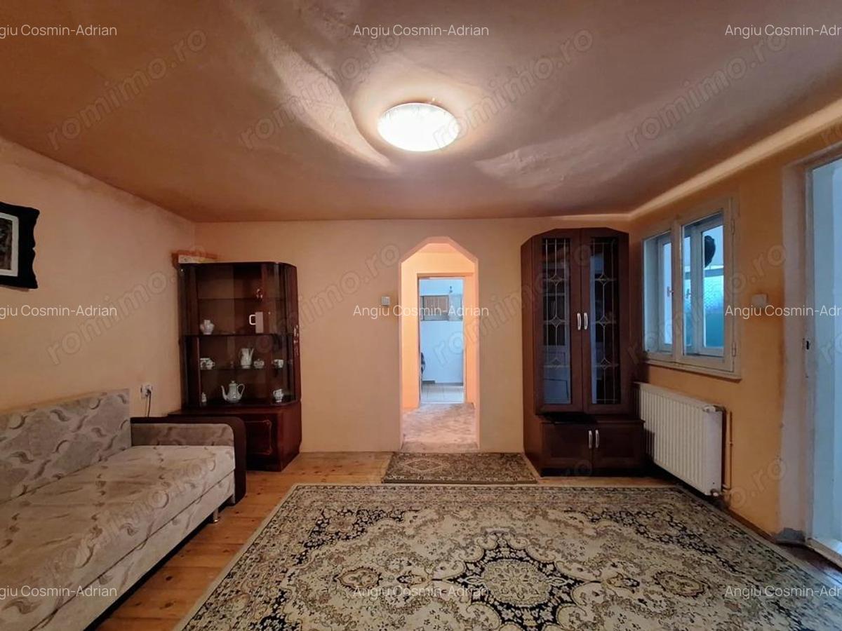 Casa individuala in oras. Teren generos. - 6