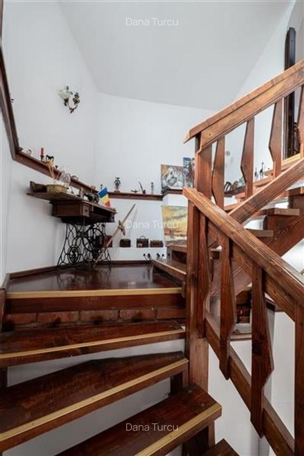 Vila deosebită, stil provensal, la 750 m de UMF - 8