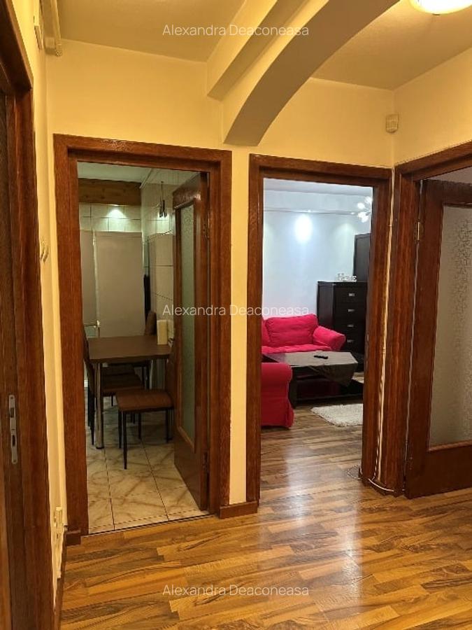 Apartament 50mp, 2 camere, decomandat, vis a vis de Plaza Romania - 2