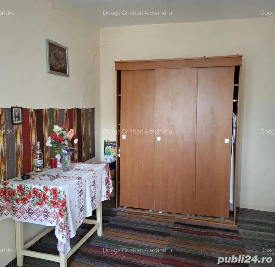 Vand Casa cu curte 851 mp 15 minute de Alexandria - 5