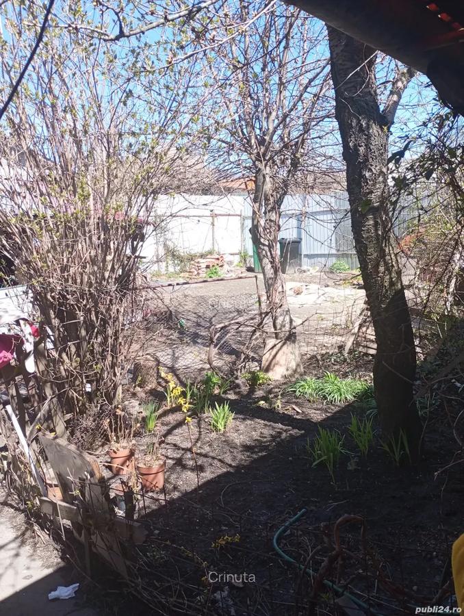 Vind Casa ,Garaj ,curte si teren privat, aproape de centru Petro?ani - 2