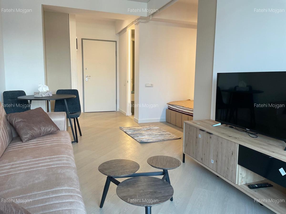 Cortina North, Studio Dublu, Faza 3 - 8 Cortina North, Studio Dublu, Faza 3 - 8