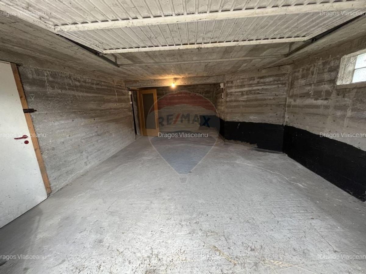 Casa de vanzare in Campulung la pret de apartament. - 14