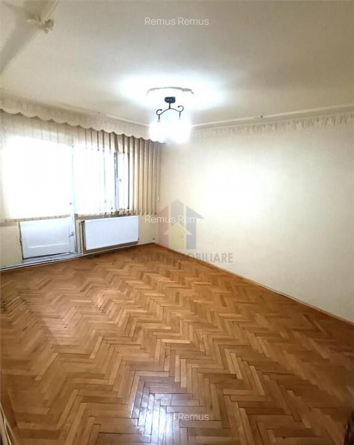 2 camere etaj 2, confort 1 decomandat, Spatios, Calarasilor - 3 2 camere etaj 2, confort 1 decomandat, Spatios, Calarasilor - 3