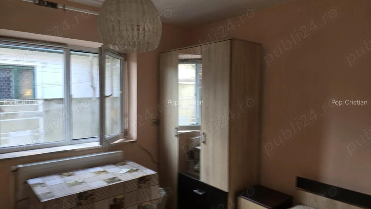 Inchiriez garsoniera - 2