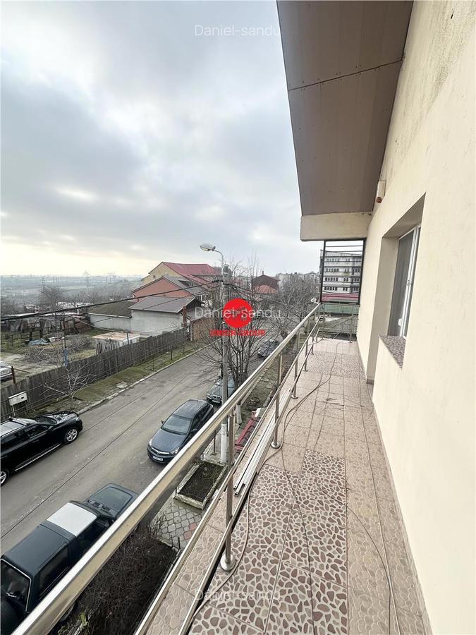Casa P+1+M+ pod inalt, placa de beton intre etaje, Zona Km 4 - 13